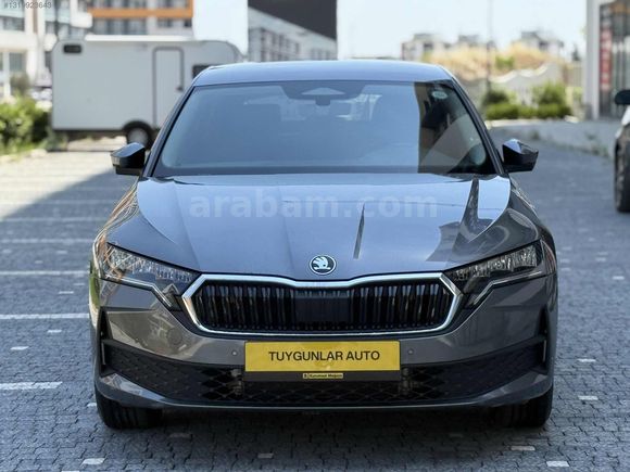 2025 MODEL 8 BİN KM HATASIZ BOYASIZ KAYITSIZ