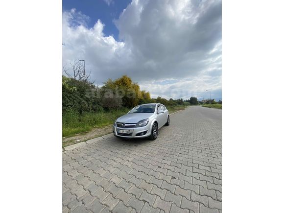 Sahibinden Opel Astra 1.6 Essentia 2012 Model  202.000 km Gri