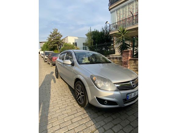 Sahibinden Opel Astra 1.6 Essentia 2012 Model  202.000 km Gri