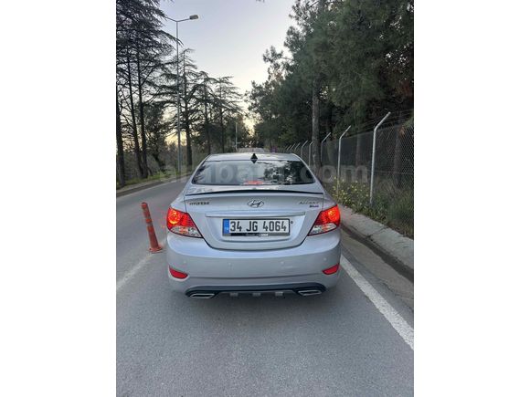 Sahibinden Hyundai Accent Blue 1.6 CRDI Mode Plus 2012 Model düşük km  pazarlık takas olur