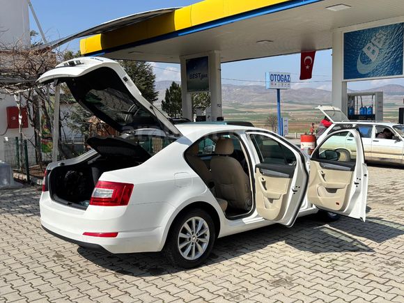 Sahibinden Skoda Octavia 1.2 TSI Style 2016 Model