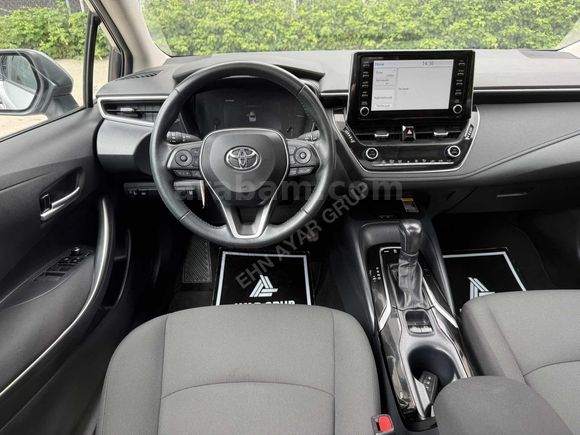2022 COROLLA FLAME X-PACK SUNROOF OTM 74 BİN KM DE HATASIZ