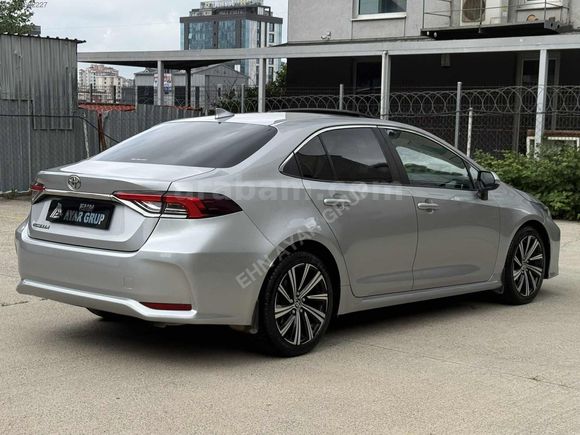 2022 COROLLA FLAME X-PACK SUNROOF OTM 74 BİN KM DE HATASIZ