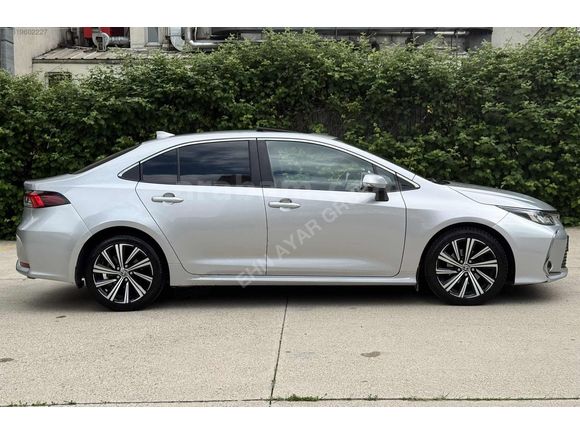 2022 COROLLA FLAME X-PACK SUNROOF OTM 74 BİN KM DE HATASIZ
