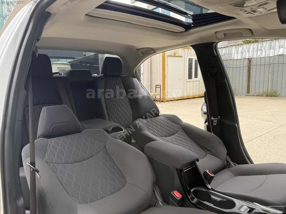 2022 COROLLA FLAME X-PACK SUNROOF OTM 74 BİN KM DE HATASIZ
