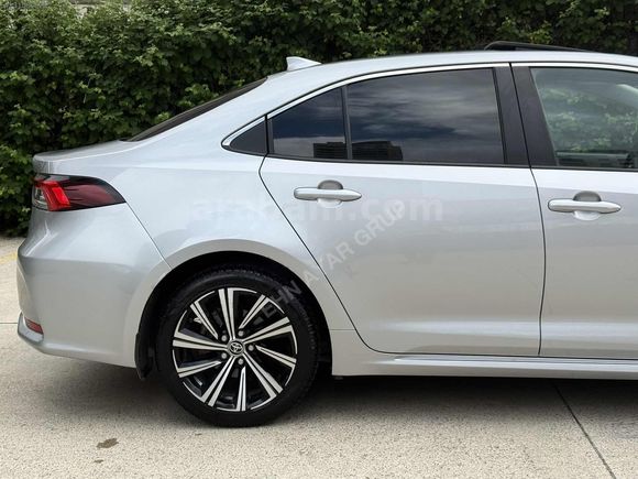 2022 COROLLA FLAME X-PACK SUNROOF OTM 74 BİN KM DE HATASIZ