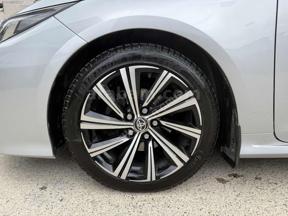 2022 COROLLA FLAME X-PACK SUNROOF OTM 74 BİN KM DE HATASIZ