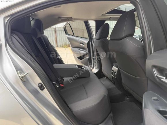 2022 COROLLA FLAME X-PACK SUNROOF OTM 74 BİN KM DE HATASIZ