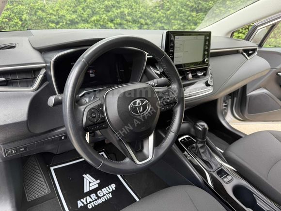 2022 COROLLA FLAME X-PACK SUNROOF OTM 74 BİN KM DE HATASIZ