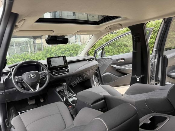 2022 COROLLA FLAME X-PACK SUNROOF OTM 74 BİN KM DE HATASIZ