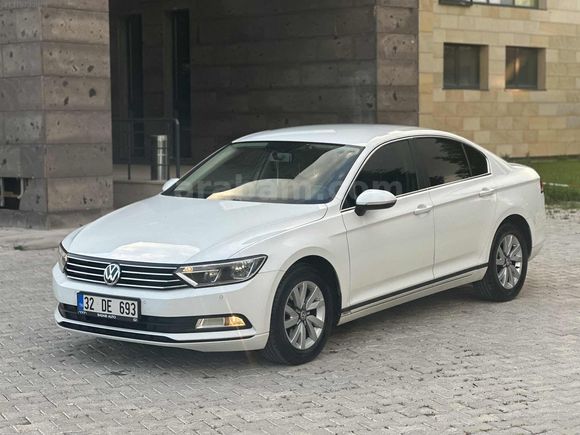 EMSALSİZ TEMİZLİKTE 2016 PASSAT HATASIZ - BOYASIZ - TRAMERSİZ