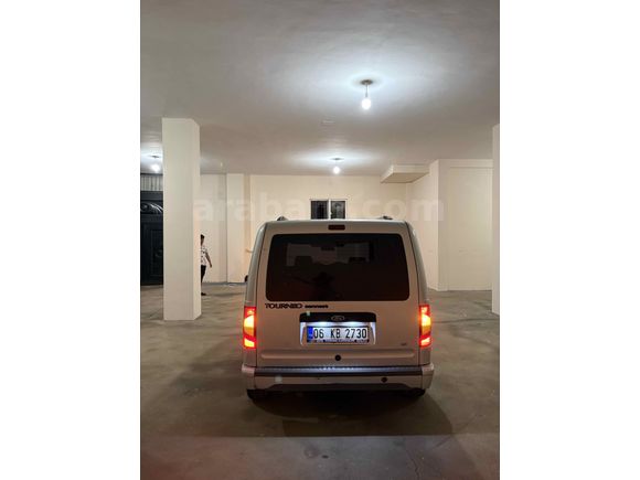 Sahibinden Ford Tourneo Connect 1.8 TDCI  2013 Model 