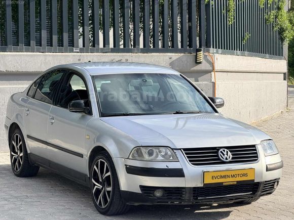 EVCİMEN MOTORS'DAN/B5.5/ÇİFT KIRMIZI/6İLERİ/DİJİTAL KLİMA
