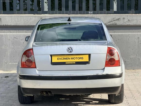 EVCİMEN MOTORS'DAN/B5.5/ÇİFT KIRMIZI/6İLERİ/DİJİTAL KLİMA