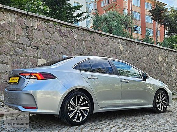 ''HATASIZZ ! 2022 COROLLA 1.5 FLAME-X PACK SANROOF'LU 56.000 KM
