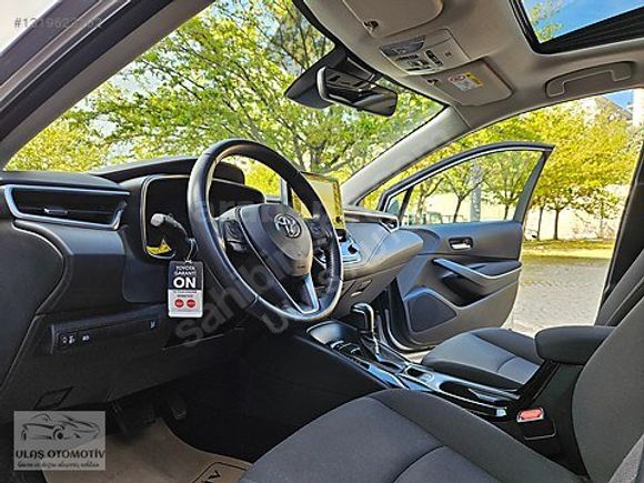 ''HATASIZZ ! 2022 COROLLA 1.5 FLAME-X PACK SANROOF'LU 56.000 KM