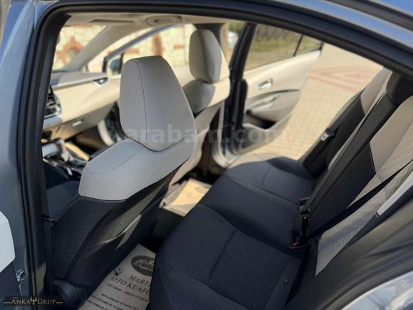 2025 TOYOTA COROLLA 1.5 FLAME X-PACK MULTIDRIVE S