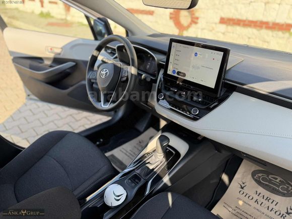 2025 TOYOTA COROLLA 1.5 FLAME X-PACK MULTIDRIVE S