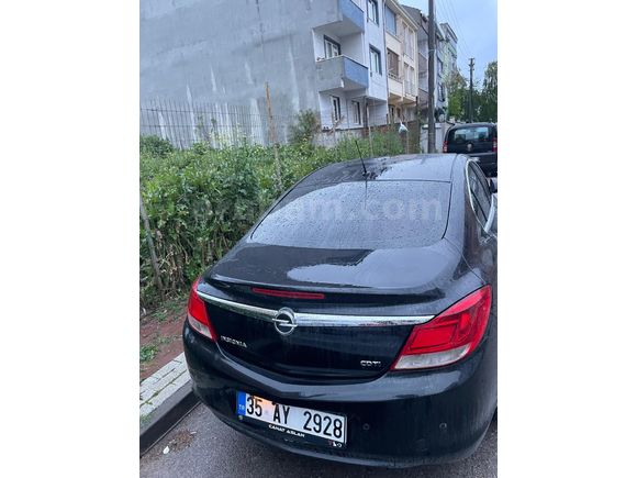 Sahibinden Opel Insignia 2.0 CDTI Edition 2011 Model  238.000 km Siyah