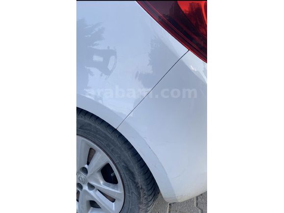 Sahibinden Opel Corsa 1.4 Essentia 2016 Model