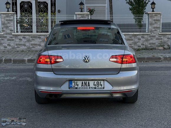 2017-HİGHLİNE-2.0TDI 190 HP-CAM TAVAN-TAM DERİ-KUSURSUZ-