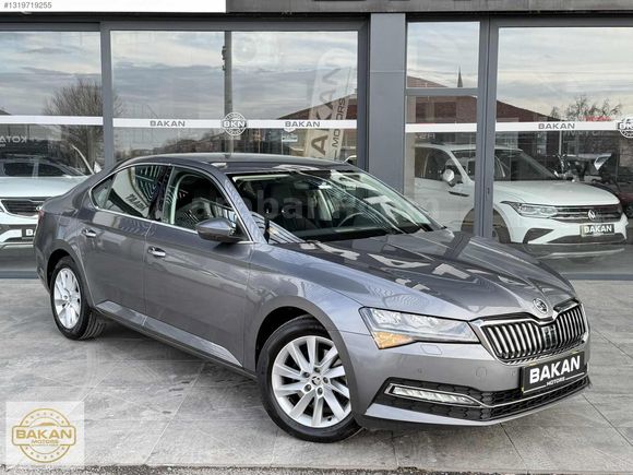 *HATASIZ* 2023 YENİ SUPERB PREMİUM DSG +HAYALET +67' KM