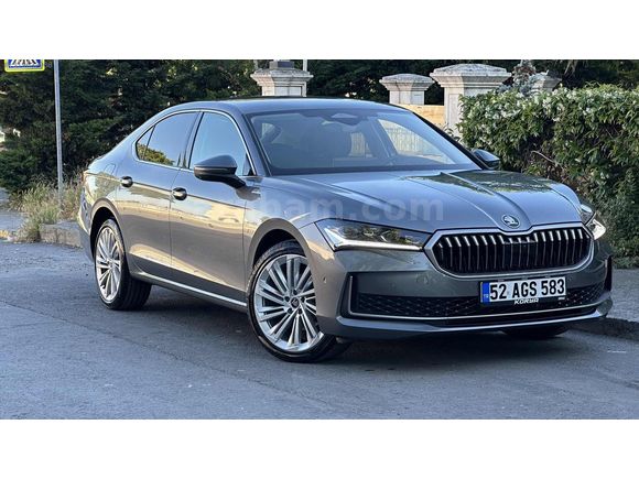 SKODA SÜPERB 2025 LAURİNT&KLAMENT VADE - TAKAS İMKANI