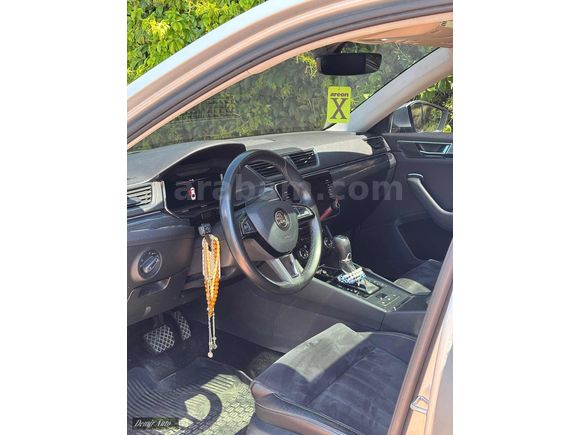 DEMİR AUTODAN TEMİZ BAKIMLI SUPERB