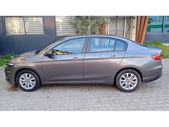 Sahibinden Fiat Egea 1.4 Fire Urban Plus 2020 Model  43.500 km Gri (metalik)