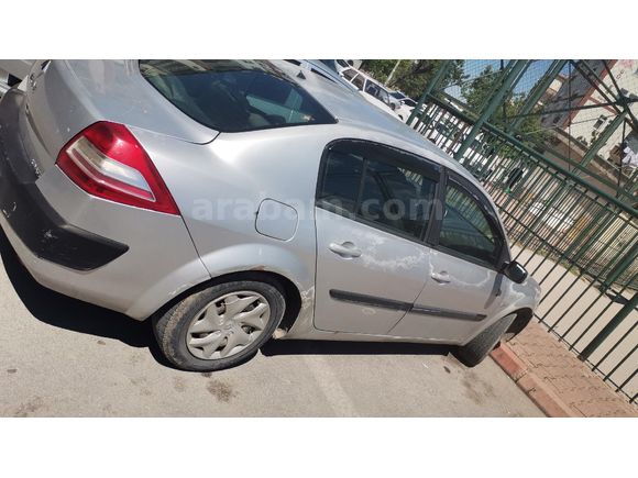 Sahibinden Renault Megane 1.4 Authentique 2006 Model