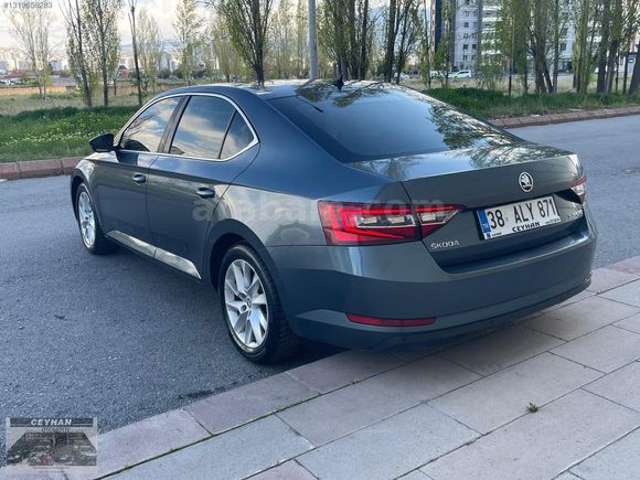 CEYHAN OTOMOTİV DEN SKODA SÜPER B YENİ KASA