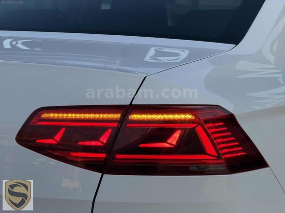 SAMAN OTOMOTİV'DEN 2O2O BOYASIZ 83.OOO KM'DE ÇİFT NAVİ ELK BAGAJ