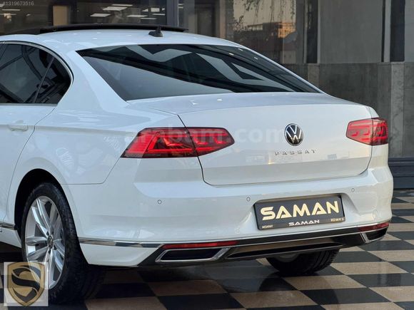 SAMAN OTOMOTİV'DEN 2O2O BOYASIZ 83.OOO KM'DE ÇİFT NAVİ ELK BAGAJ