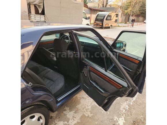 E200 1995 Model