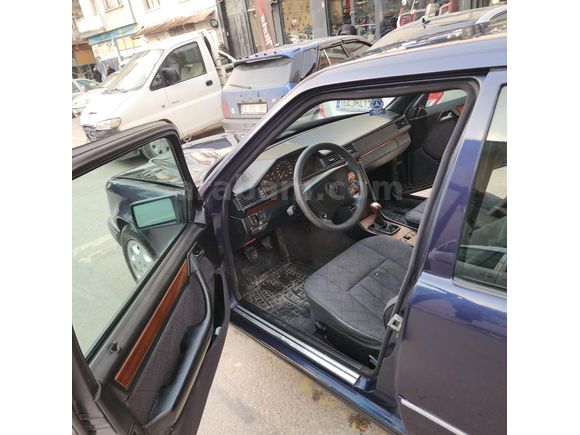 E200 1995 Model