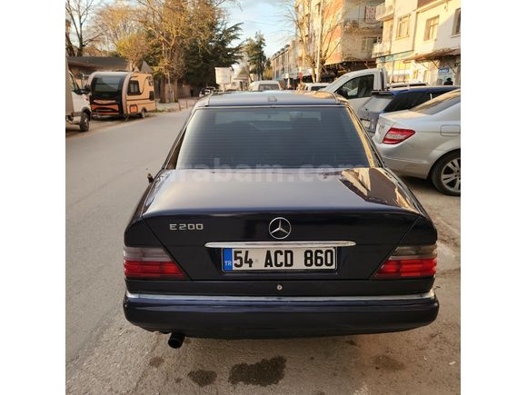 E200 1995 Model