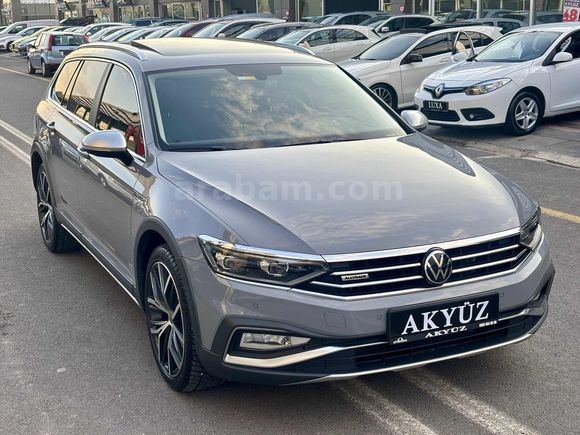 HATASIZ BOYASIZ TRAMERSİZ PASSAT 2.0 TDİ ALLTRACK SERVİS BAKIMLI
