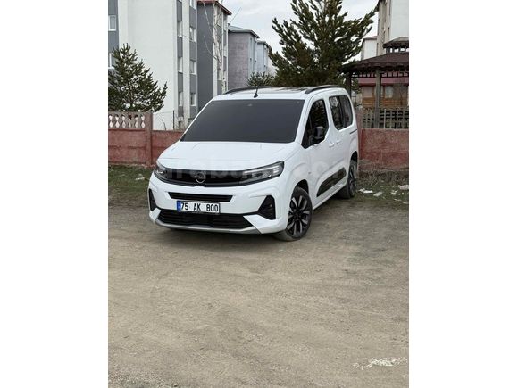 Sahibinden Opel Combo 1.5 CDTI Ultimate 2024 Model 