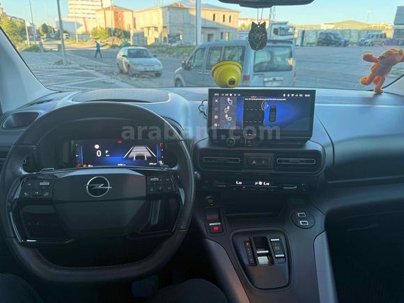 Sahibinden Opel Combo 1.5 CDTI Ultimate 2024 Model 