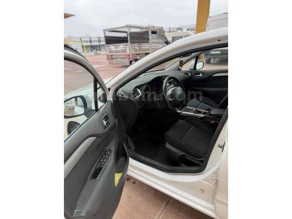 Sahibinden Citroen C4 1.6 e-HDi Confort 2013 Model 