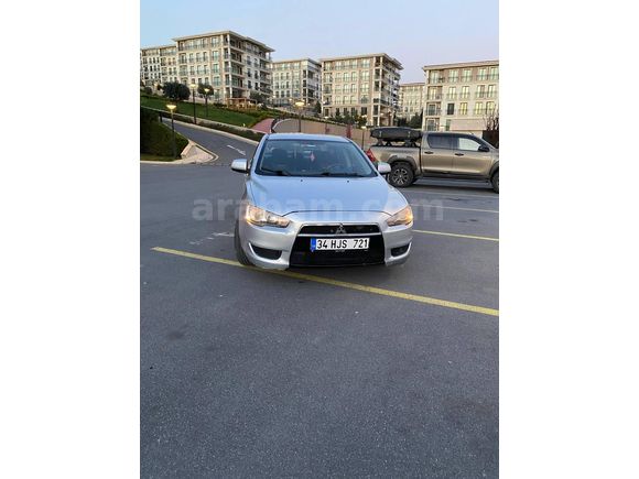 Sahibinden Mitsubishi Lancer 1.5 Invite 2008 Model