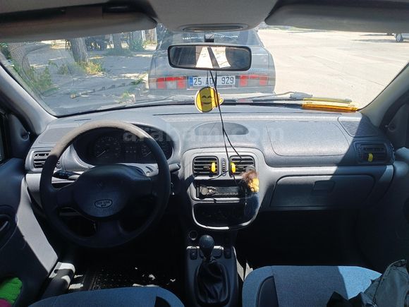 Renault Clio 1.4 RNA 2000 Model FORT TRANSİT TAKASLI