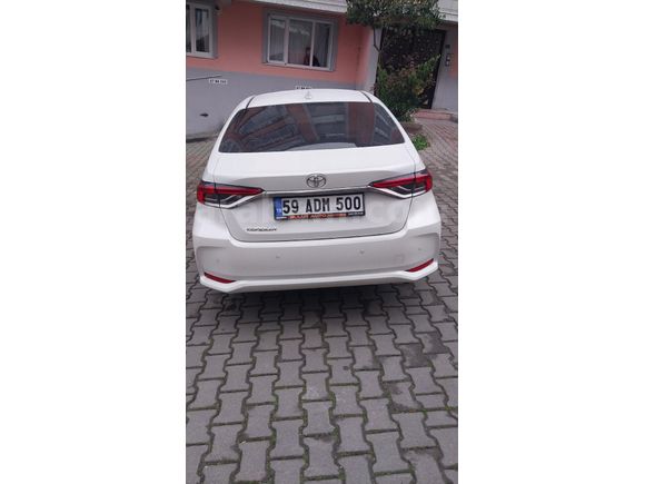 Sahibinden Toyota Corolla 1.6 Dream 2020 Model  72.000 km Beyaz