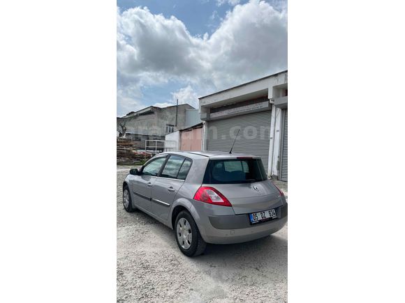 Sahibinden Renault Megane 1.4 Authentique 2005 Model 