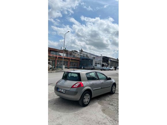 Sahibinden Renault Megane 1.4 Authentique 2005 Model 