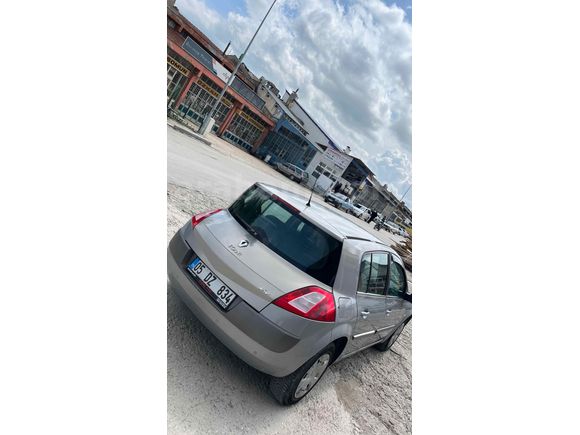 Sahibinden Renault Megane 1.4 Authentique 2005 Model 