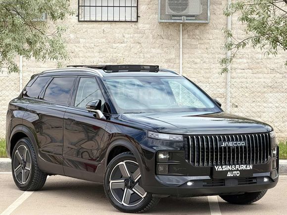 DEĞİŞENSİZ BOYASIZ TRAMERSİZ 2025 MODEL 9 BİN KM'DE JAECOO