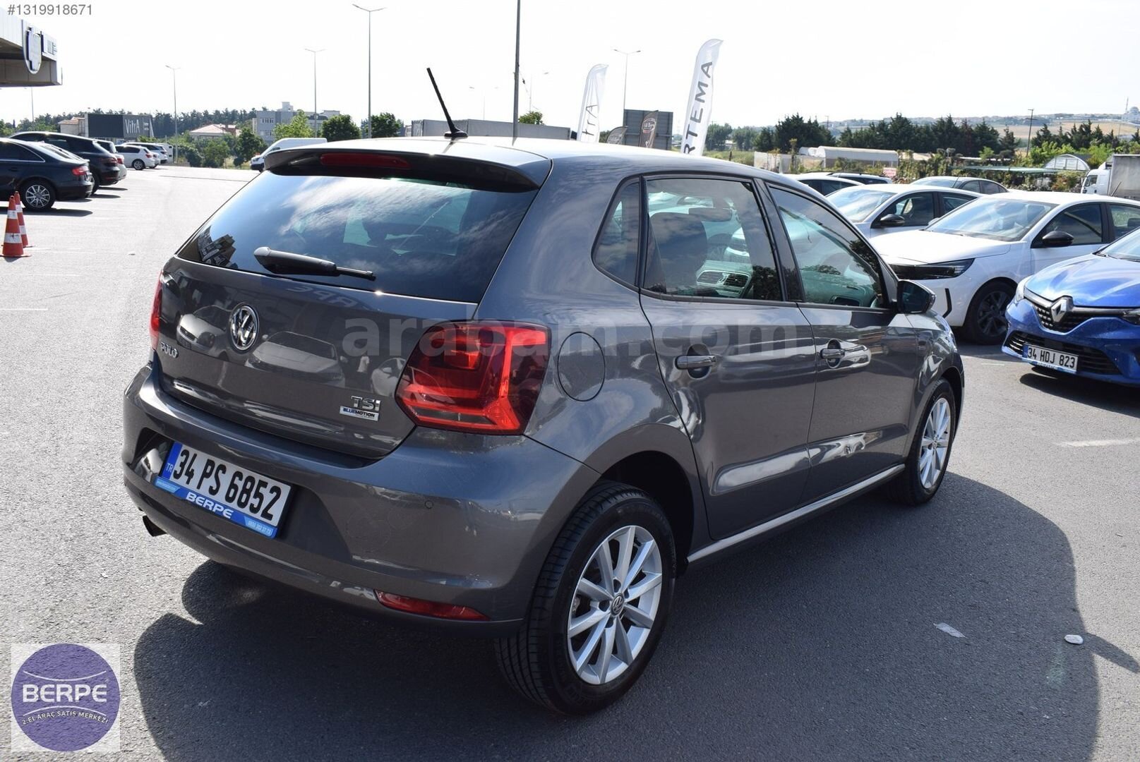 Galeriden Volkswagen Polo 1.2 TSi Lounge 2016 Model İstanbul 62.074 km Gri 6