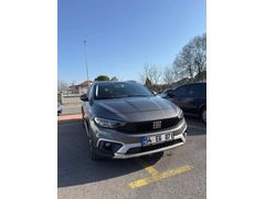 Sahibinden Fiat Egea Cross 1.6 Multijet Lounge 2023 Model Otomatik 115.000 km Gri (metalik)