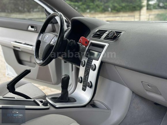 2011 MODEL 1.6 D VOLVO S 40 BAKIMLI - MASRAFSIZ - 224.000 KM DE